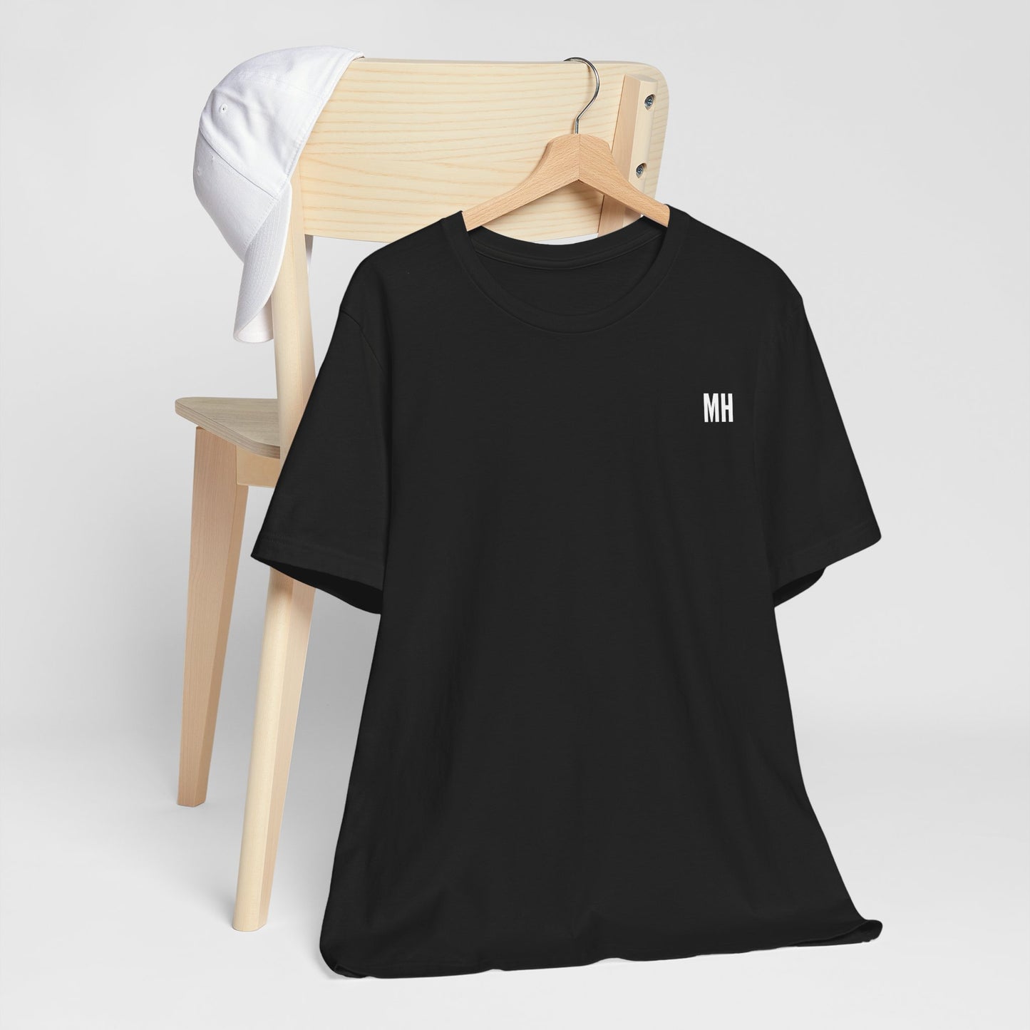 MEMEGEAR HUB DESIGN Essential Design  T-Shirt In Black